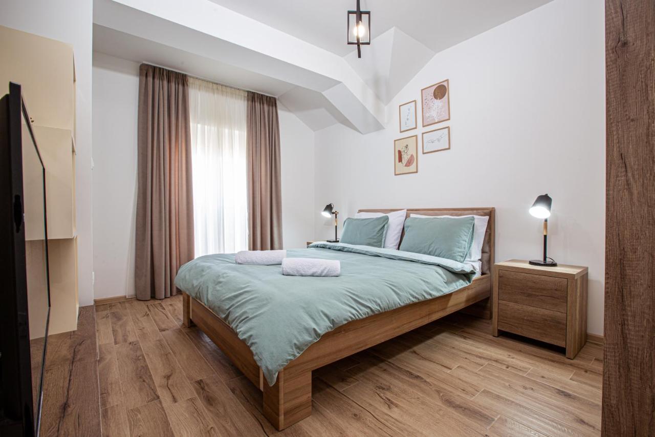 Rest Apartments Nikšić Esterno foto