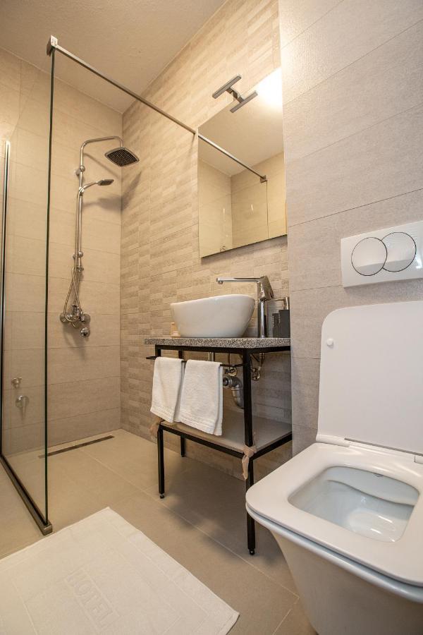 Rest Apartments Nikšić Esterno foto
