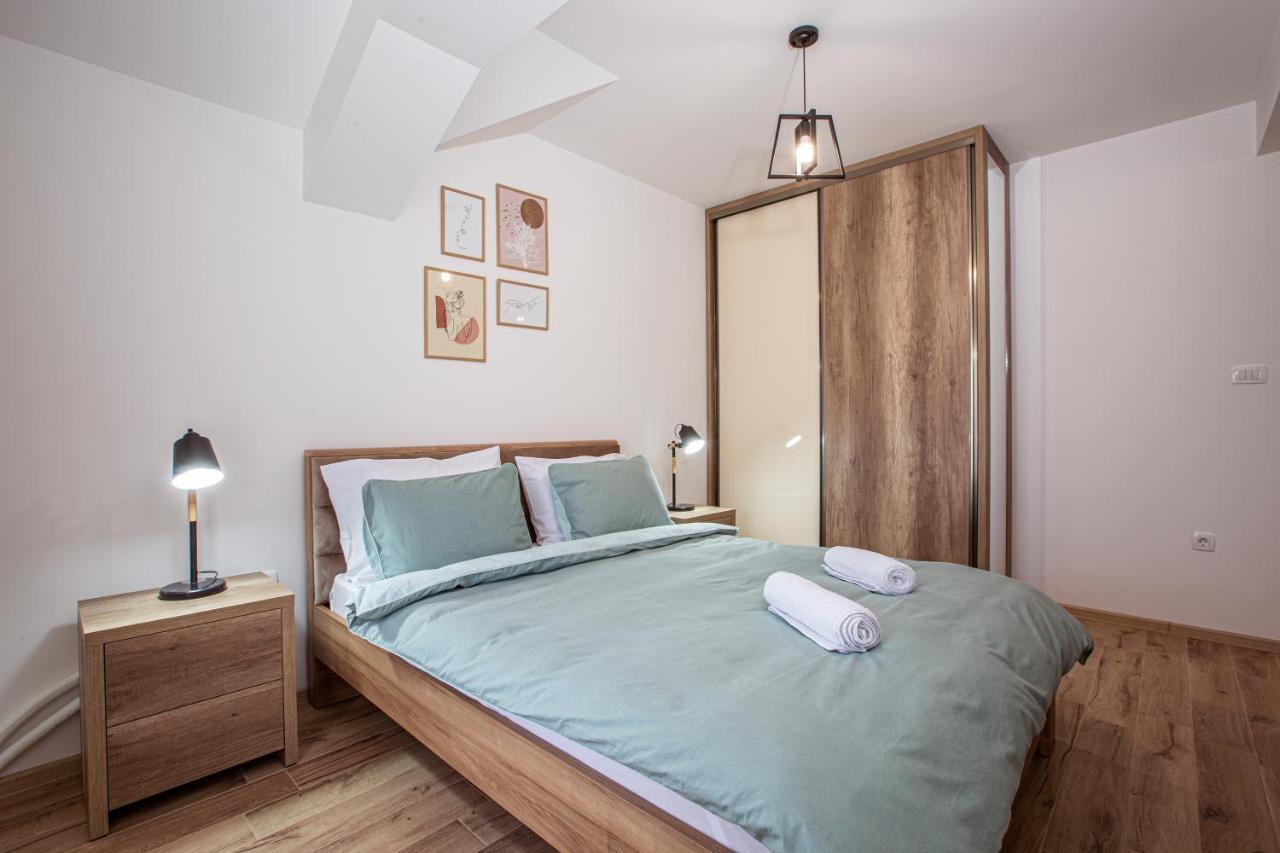 Rest Apartments Nikšić Esterno foto