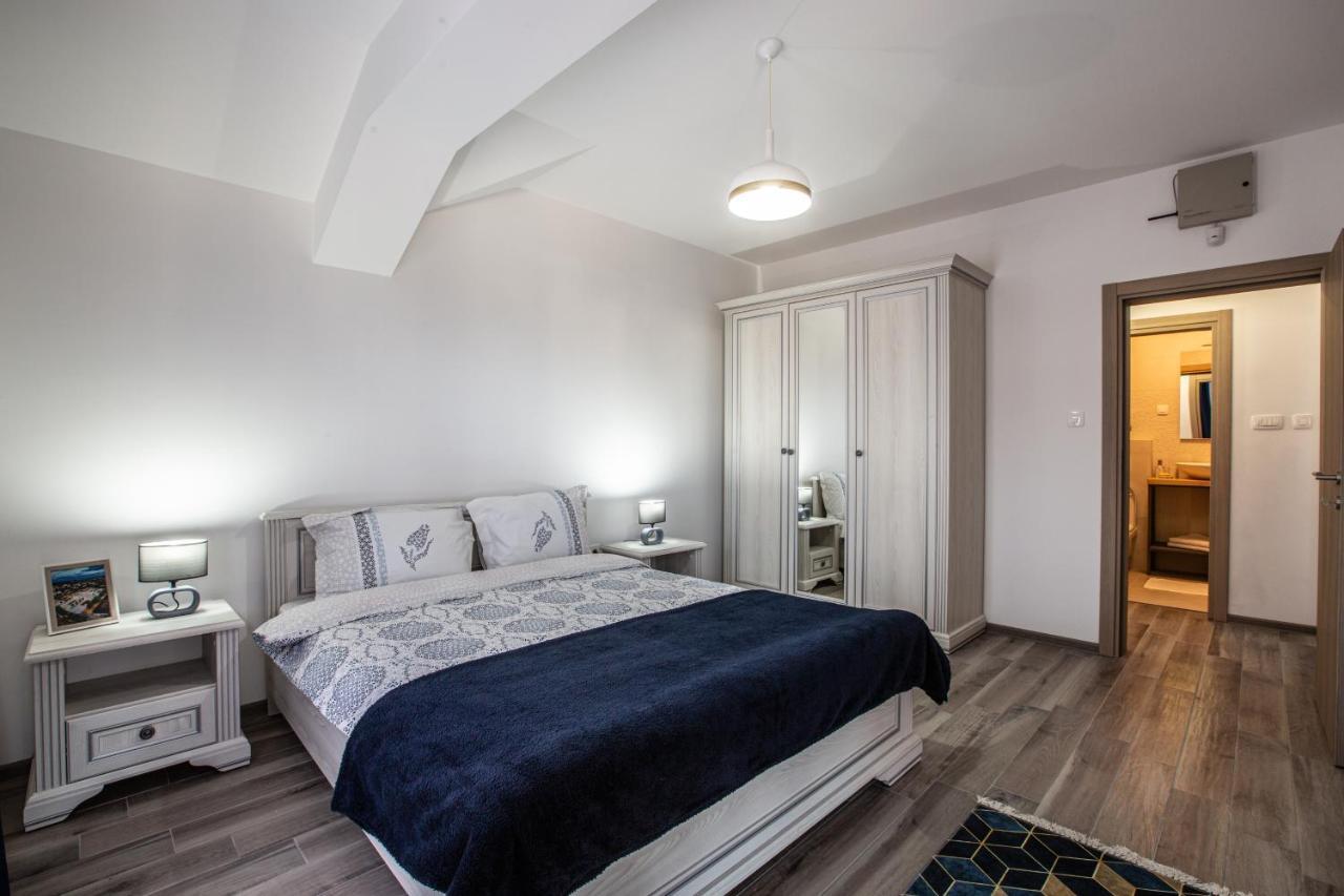 Rest Apartments Nikšić Esterno foto